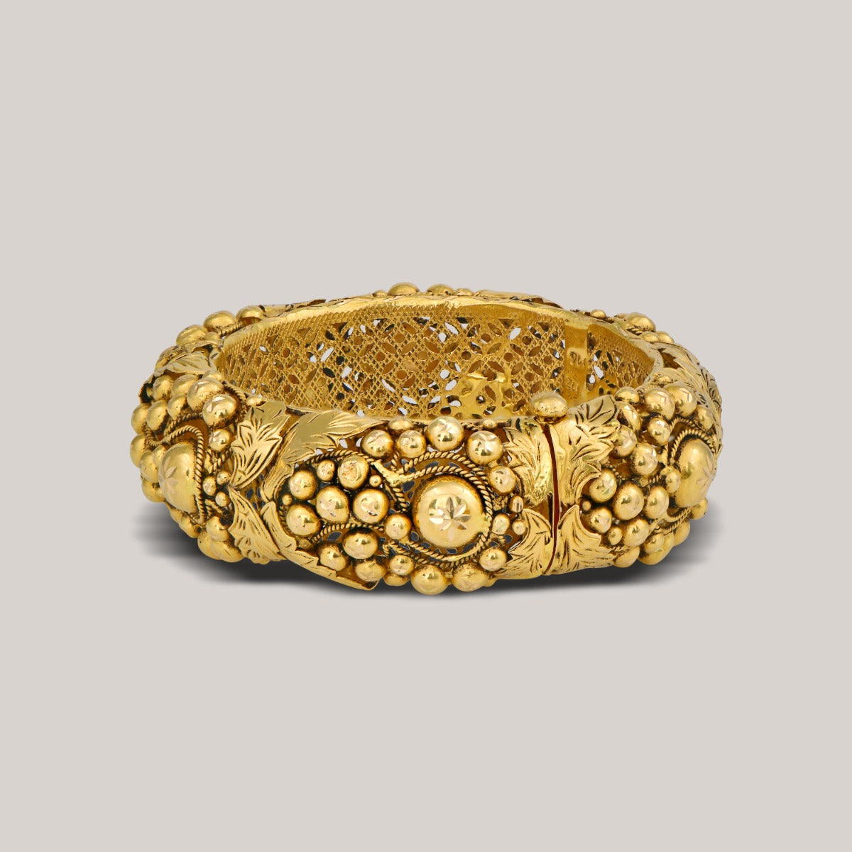 Glendale Gold Bangle