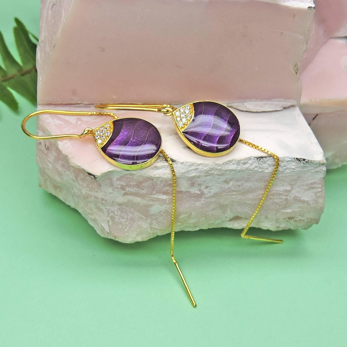 Dew Drop Enamel Sui Dhaga Earrings