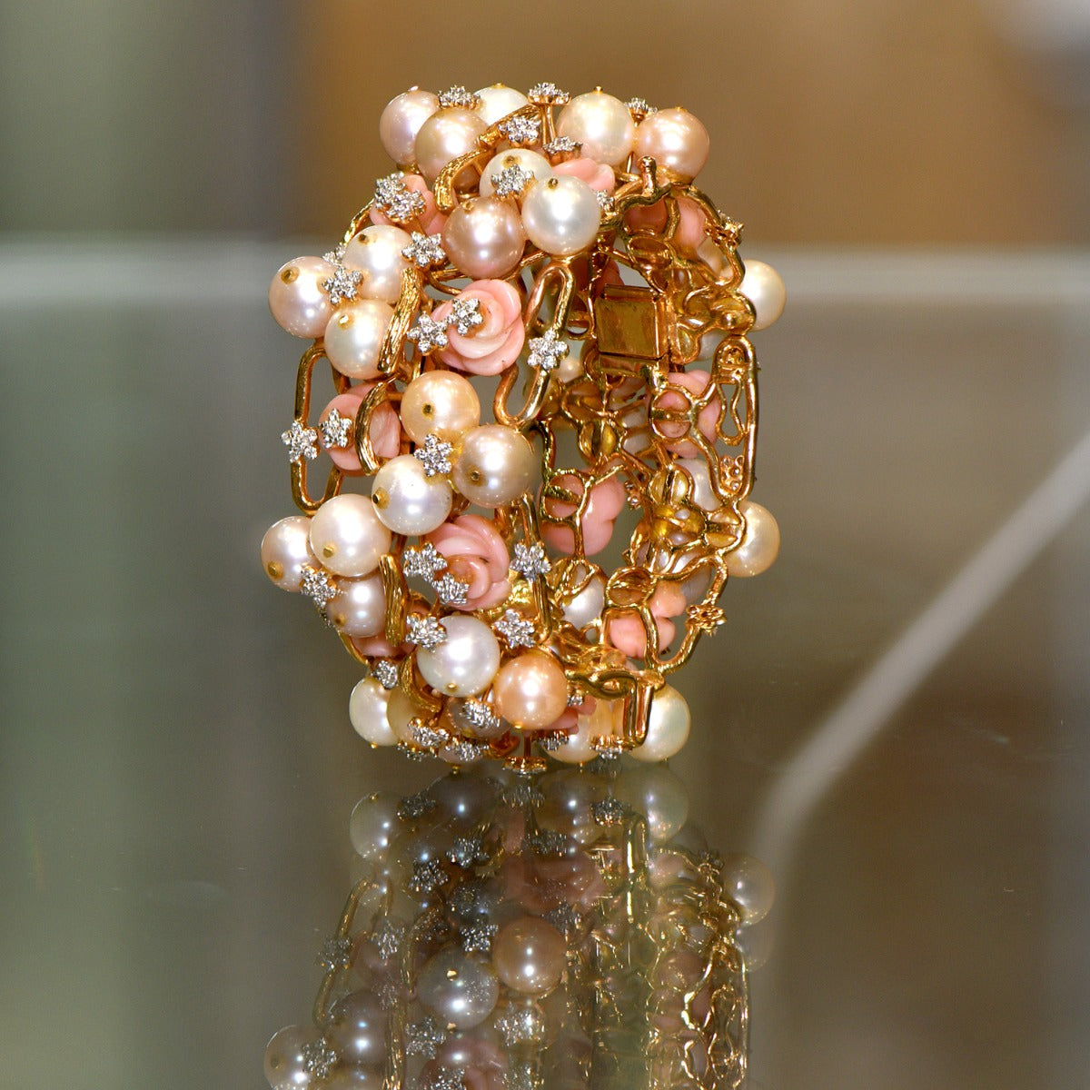 Peachy Pop Diamond Bangle
