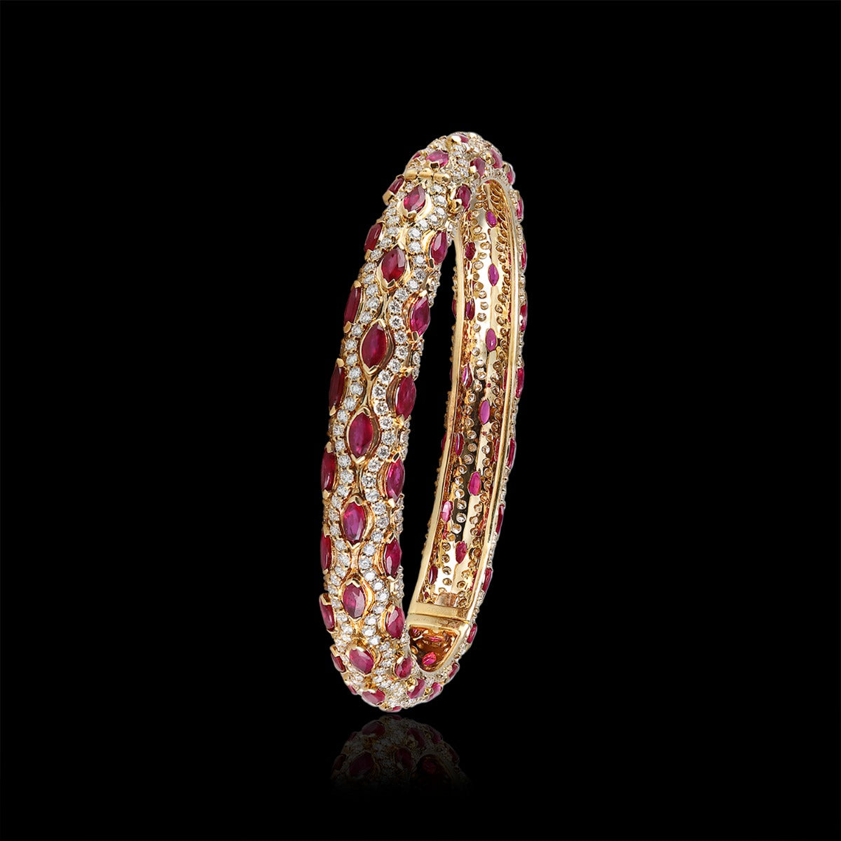 Unbarred Freedom Diamond Bangle