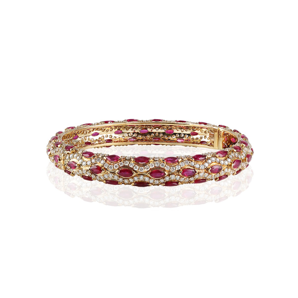 Unbarred Freedom Diamond Bangle