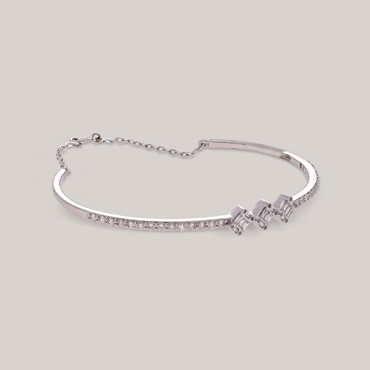 Trisect Diamond Dainty Bracelet