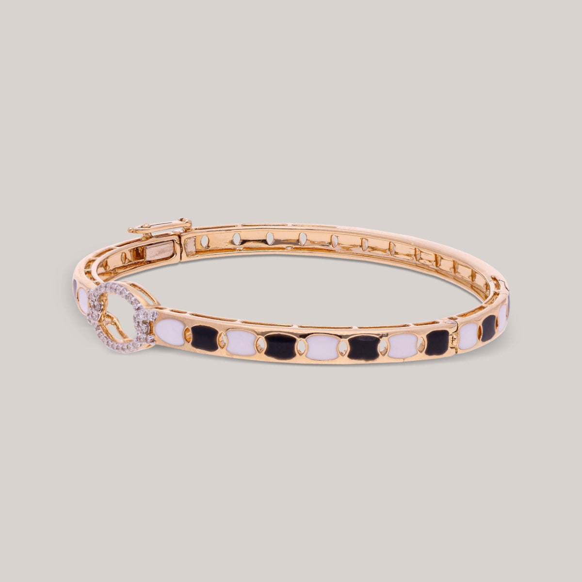 Lure Diamond Bracelet
