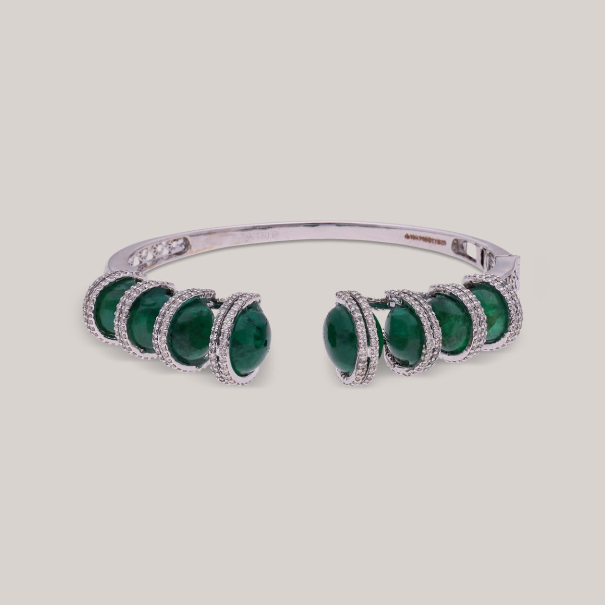 Noura Diamond Bangle