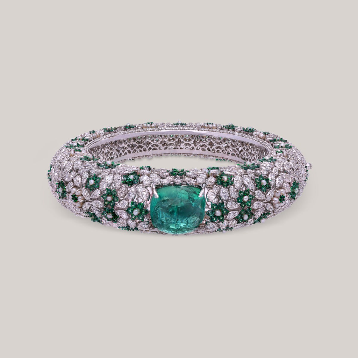 Majestic Bloom Diamond Bangle