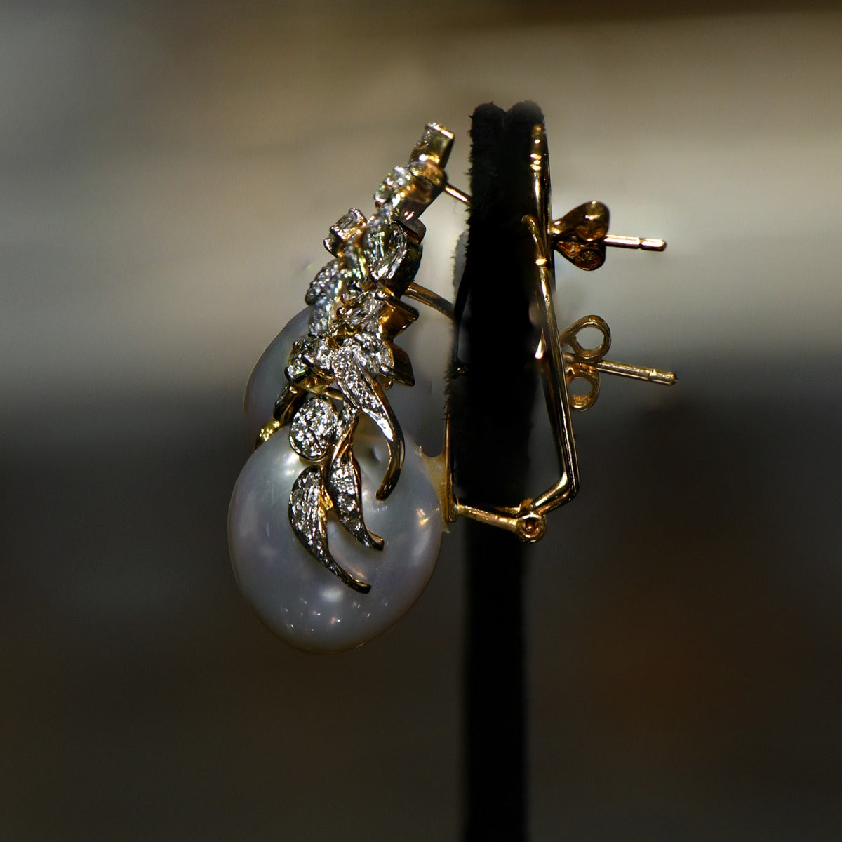 Pearl Wonder Diamond Earrings