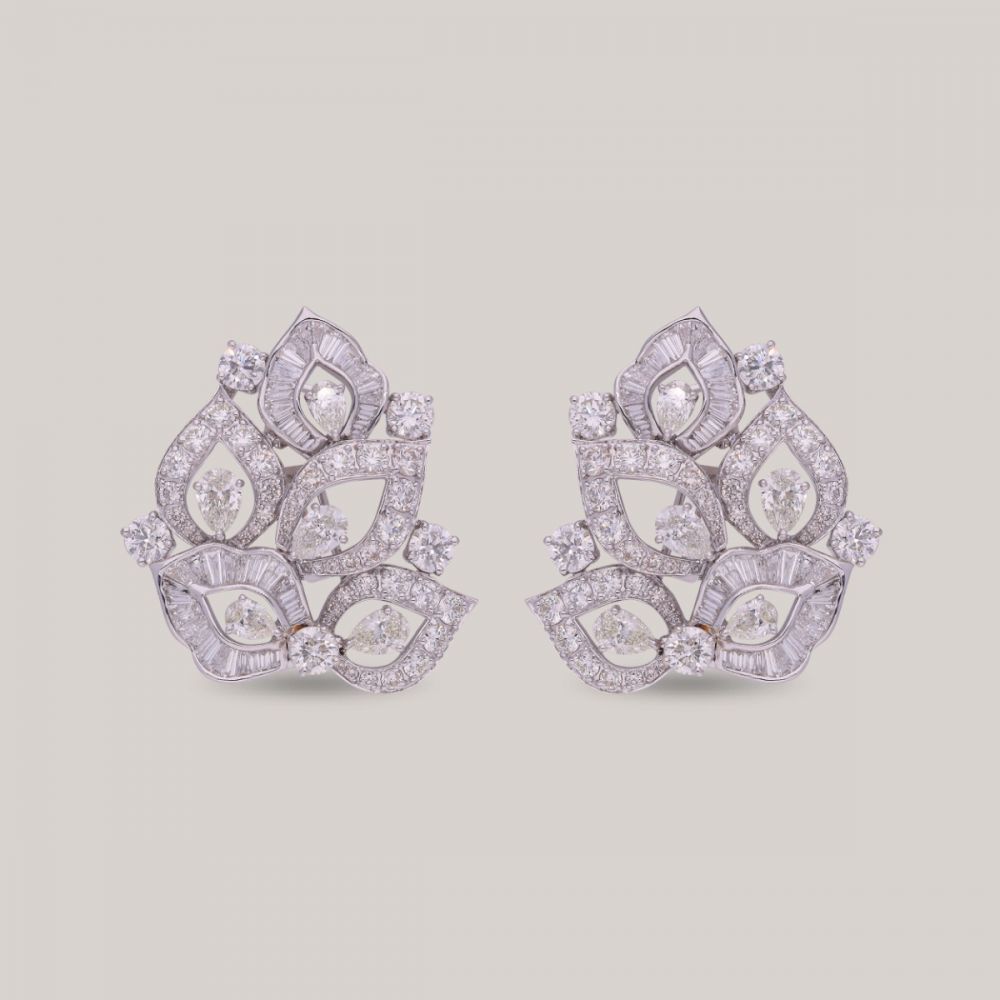 Endless Beauty Diamond Necklace Set