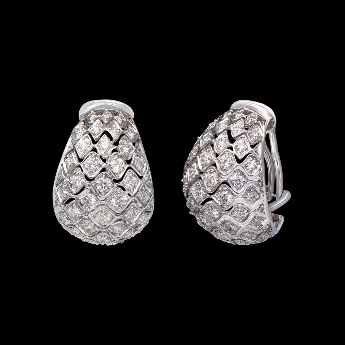 Checkered Braid Diamond Earrings