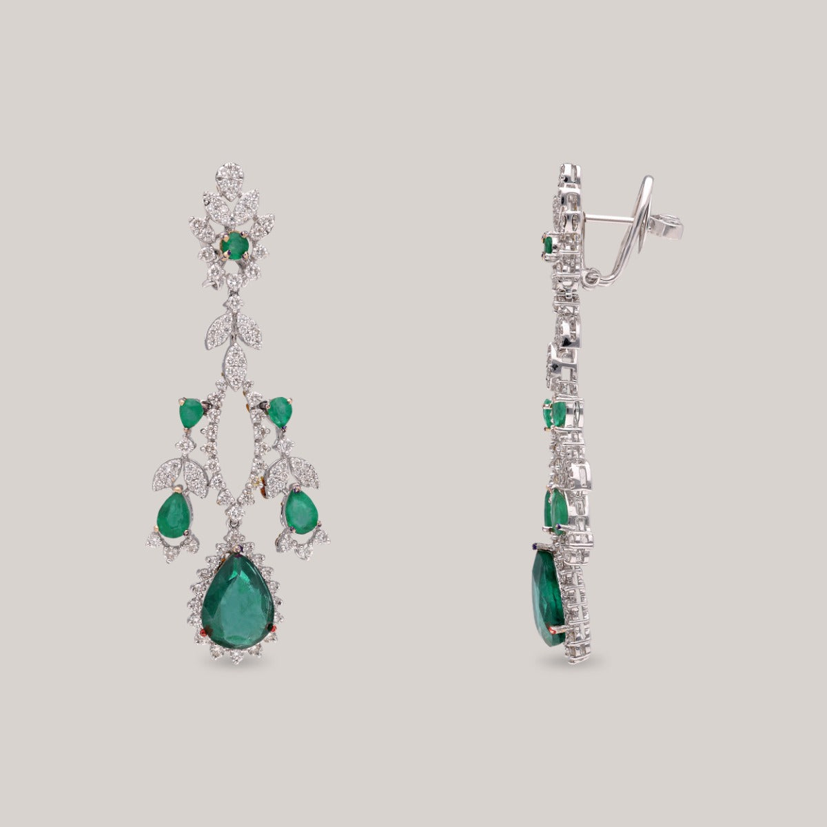 Dewdrop Majesty Diamond Necklace Set