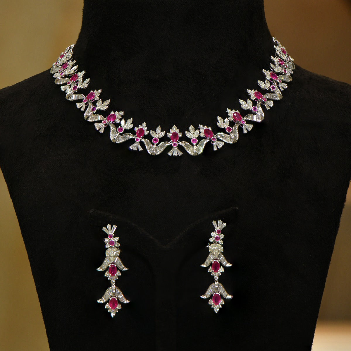 Pink Core Diamond Necklace Set