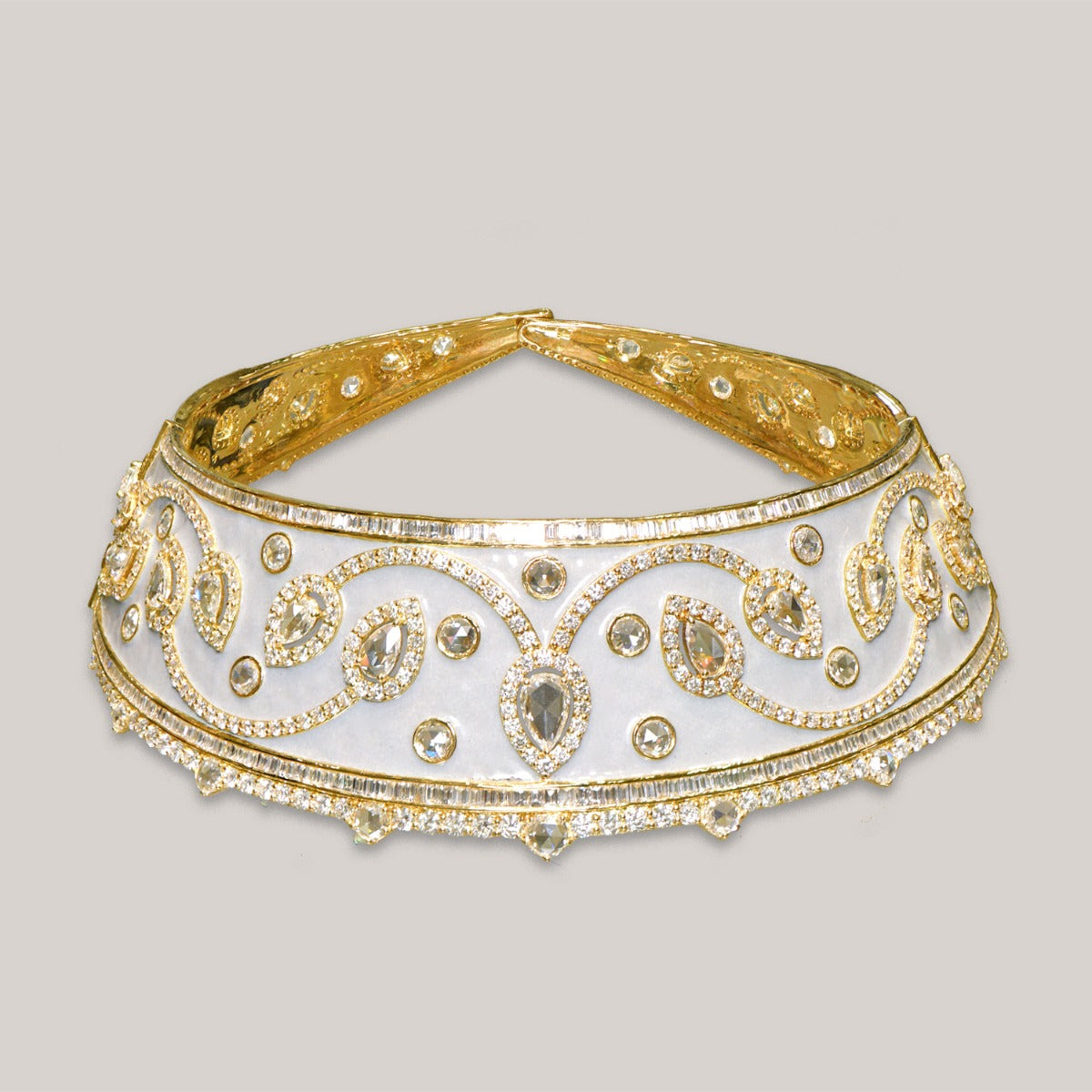 Strings Attached Choker