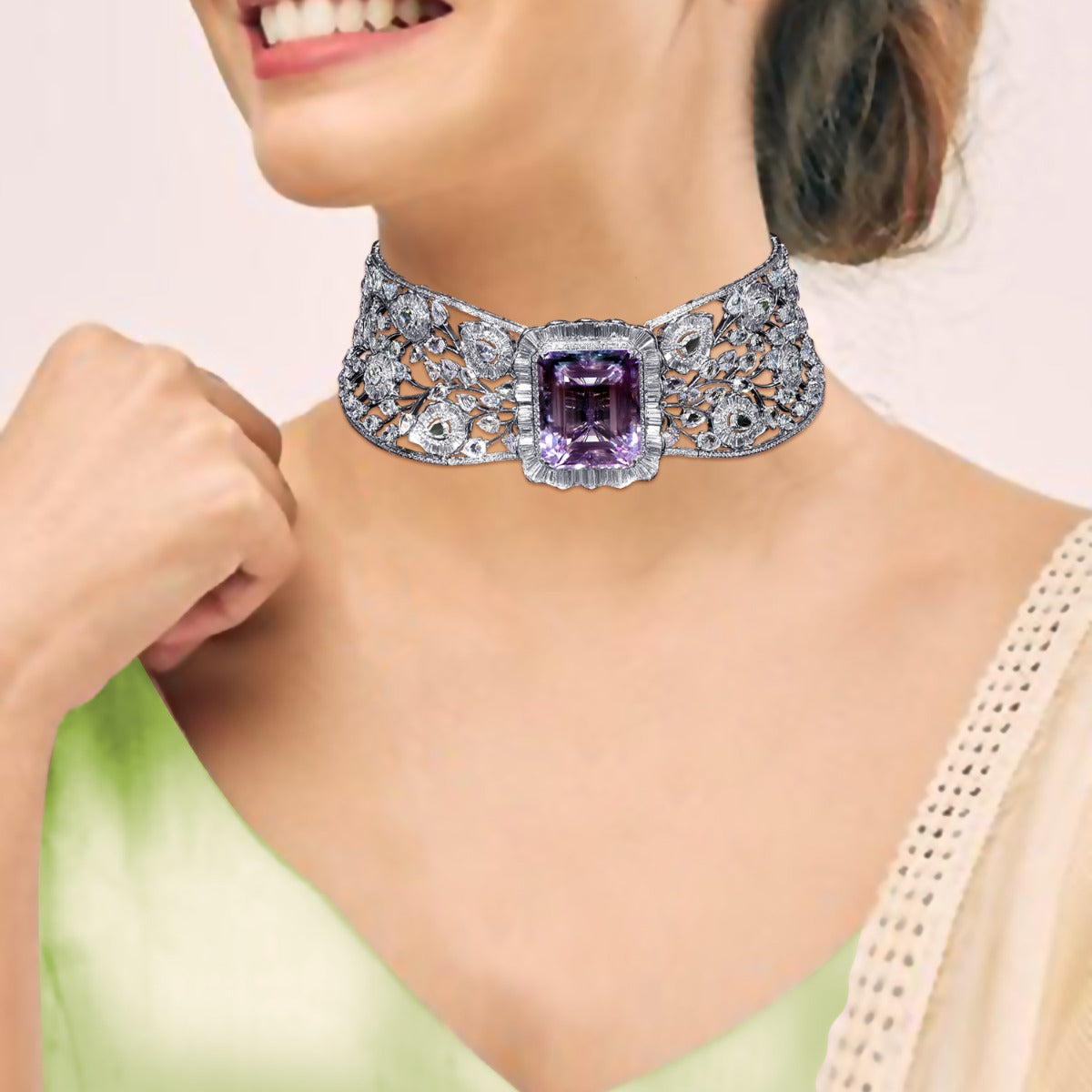 Forest Carving Diamond Choker