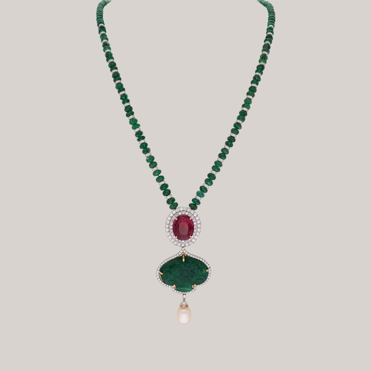 Emerald Majesty Diamond Necklace