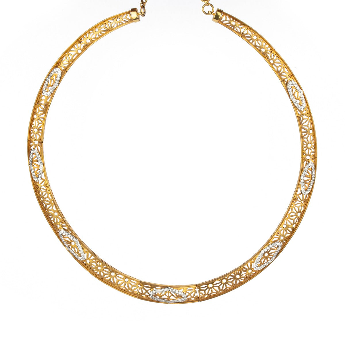 Classic Diamond Engraving Necklace