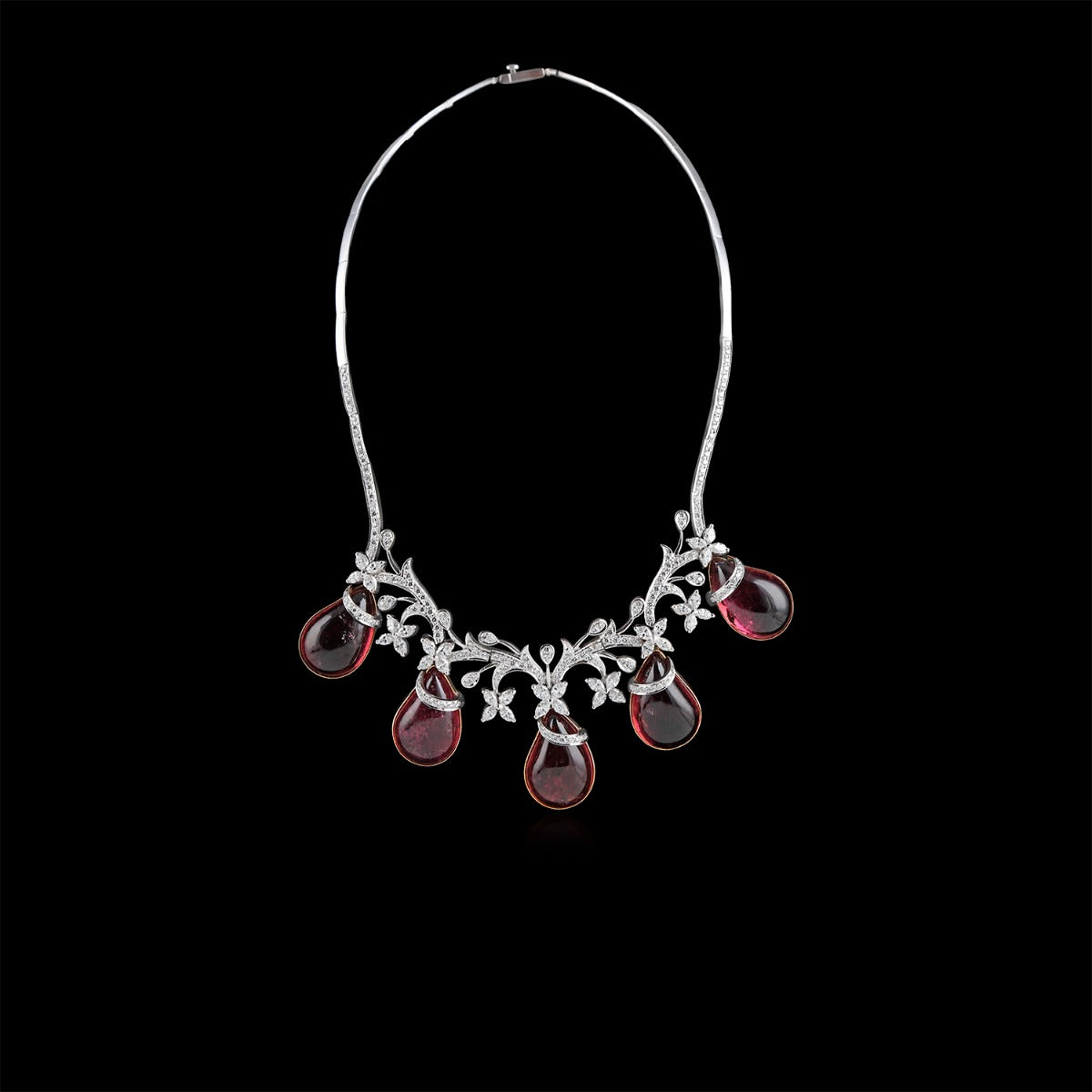 Five Skyline Diamond Neckalce