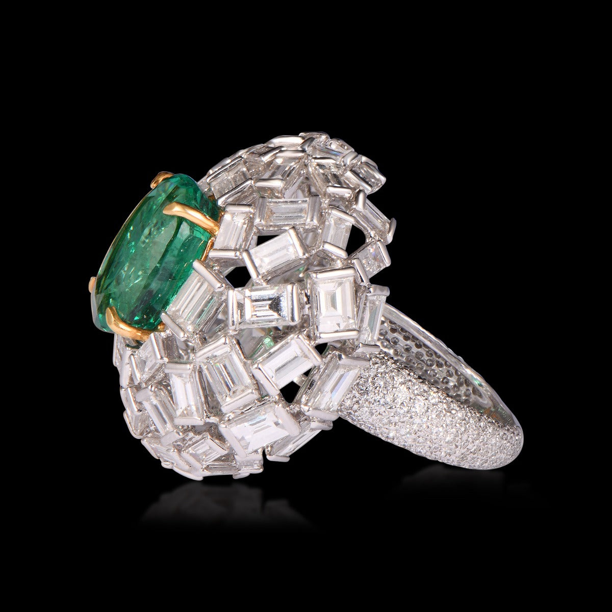 Greenish Royal Diamond Ring