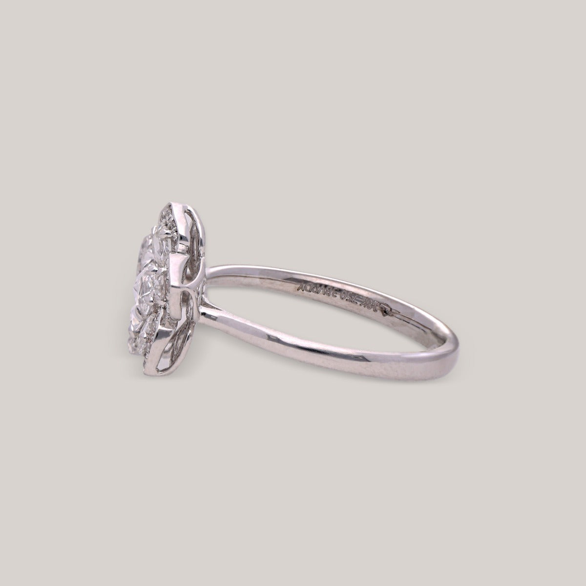 Floral Shine Diamond Ring