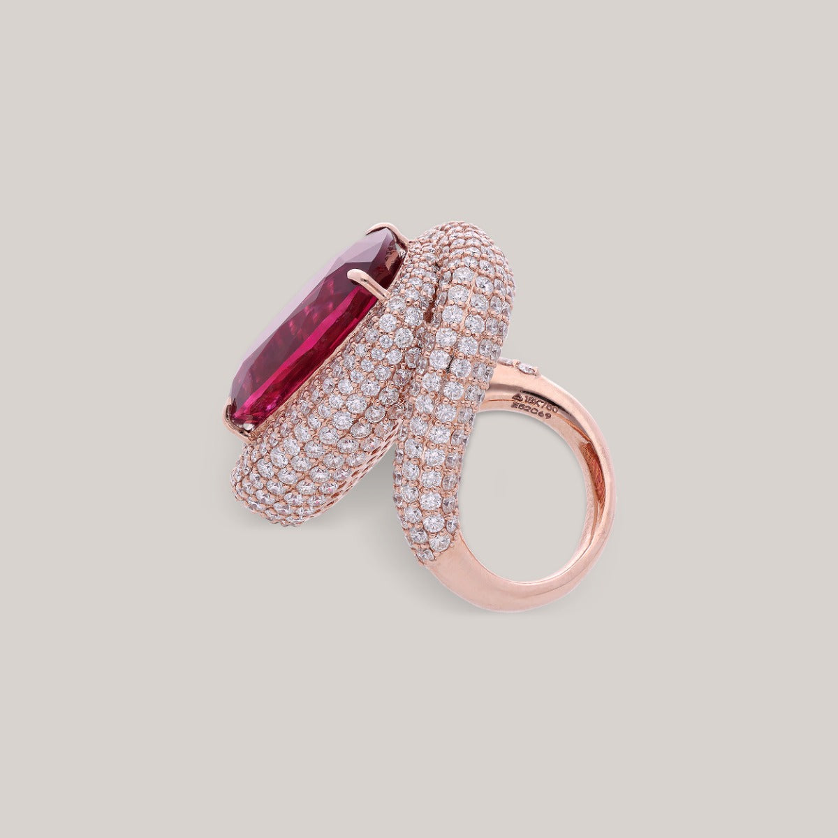Rose Majesty Diamond Ring