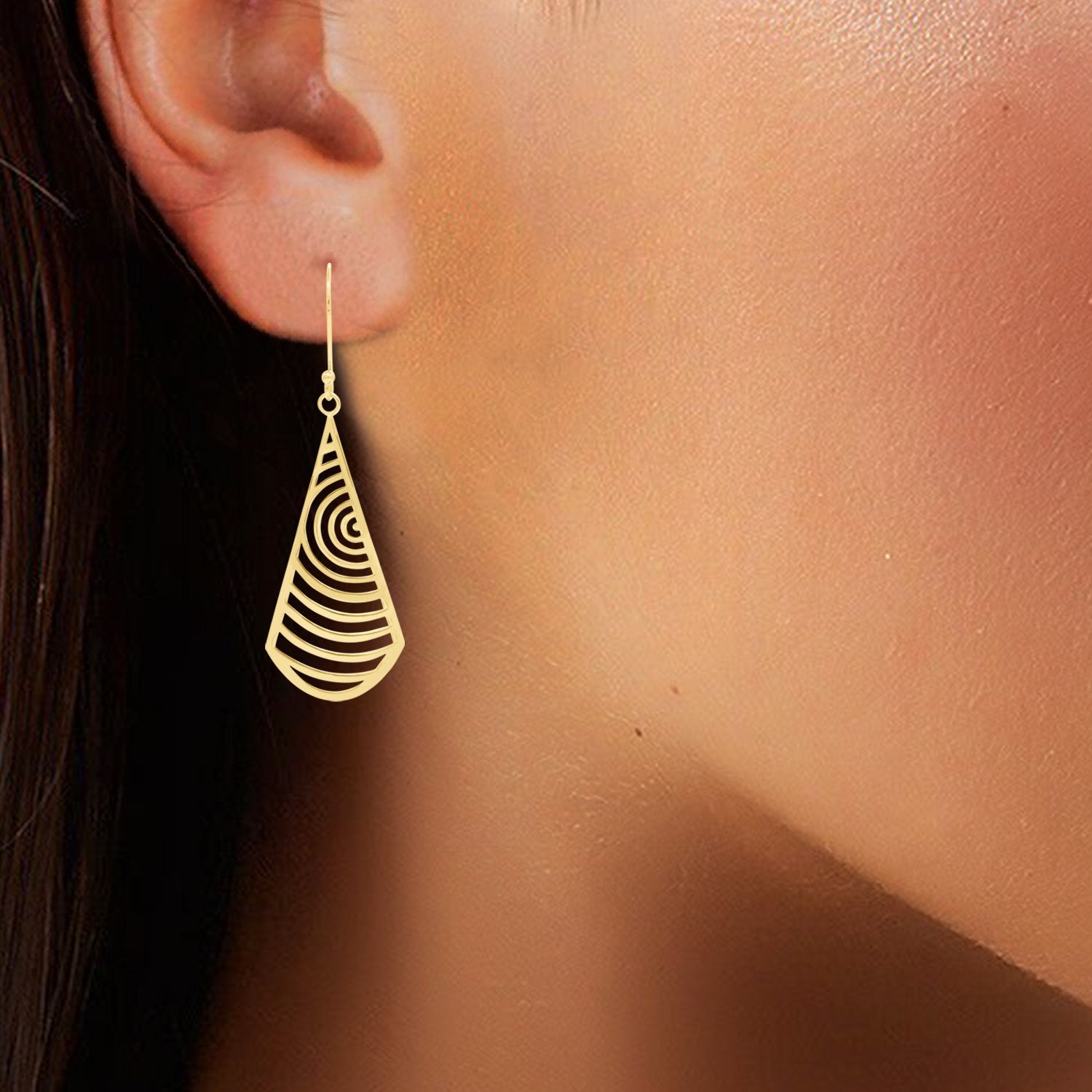 Everyday Drop Earrings