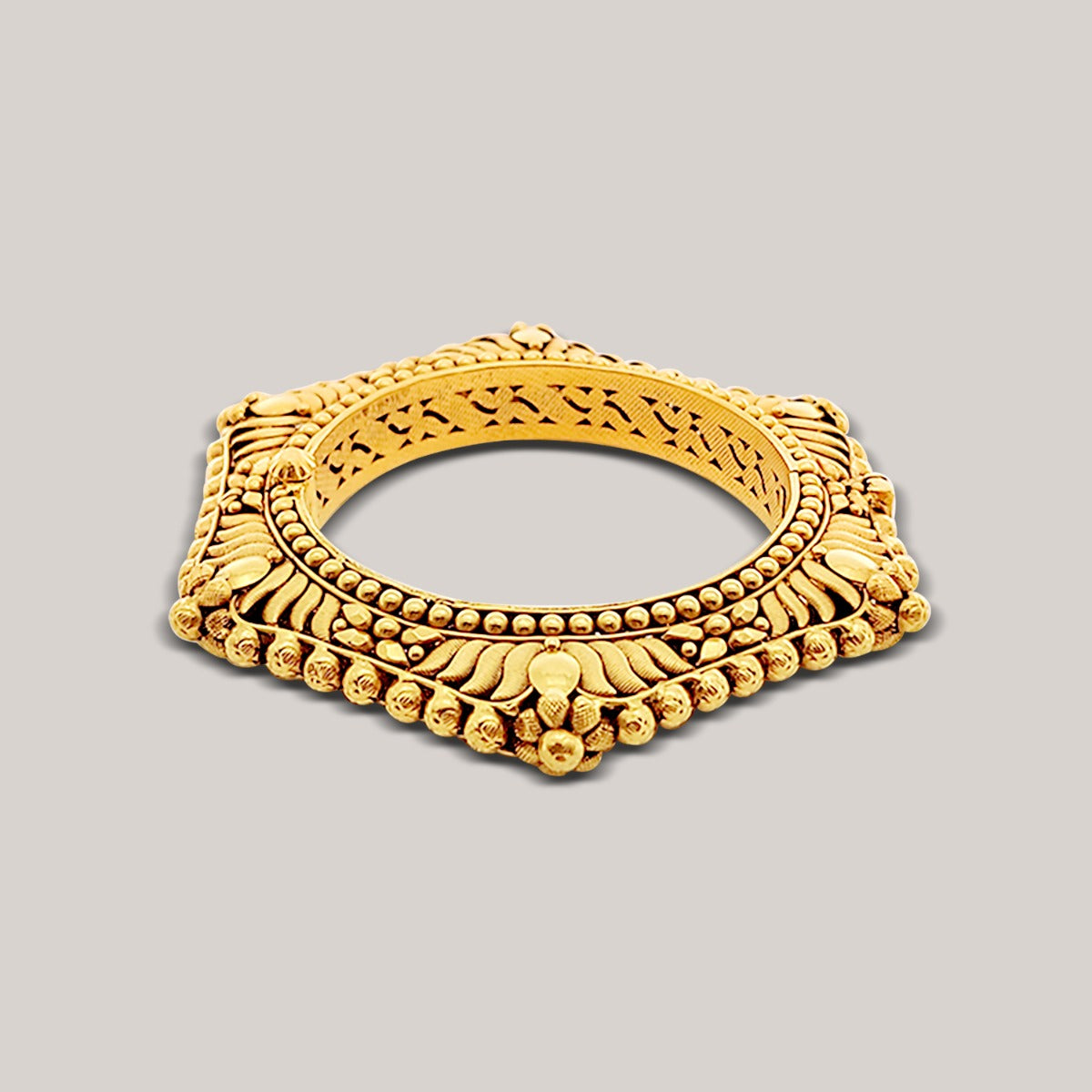 Arching Palace Gold Bangle