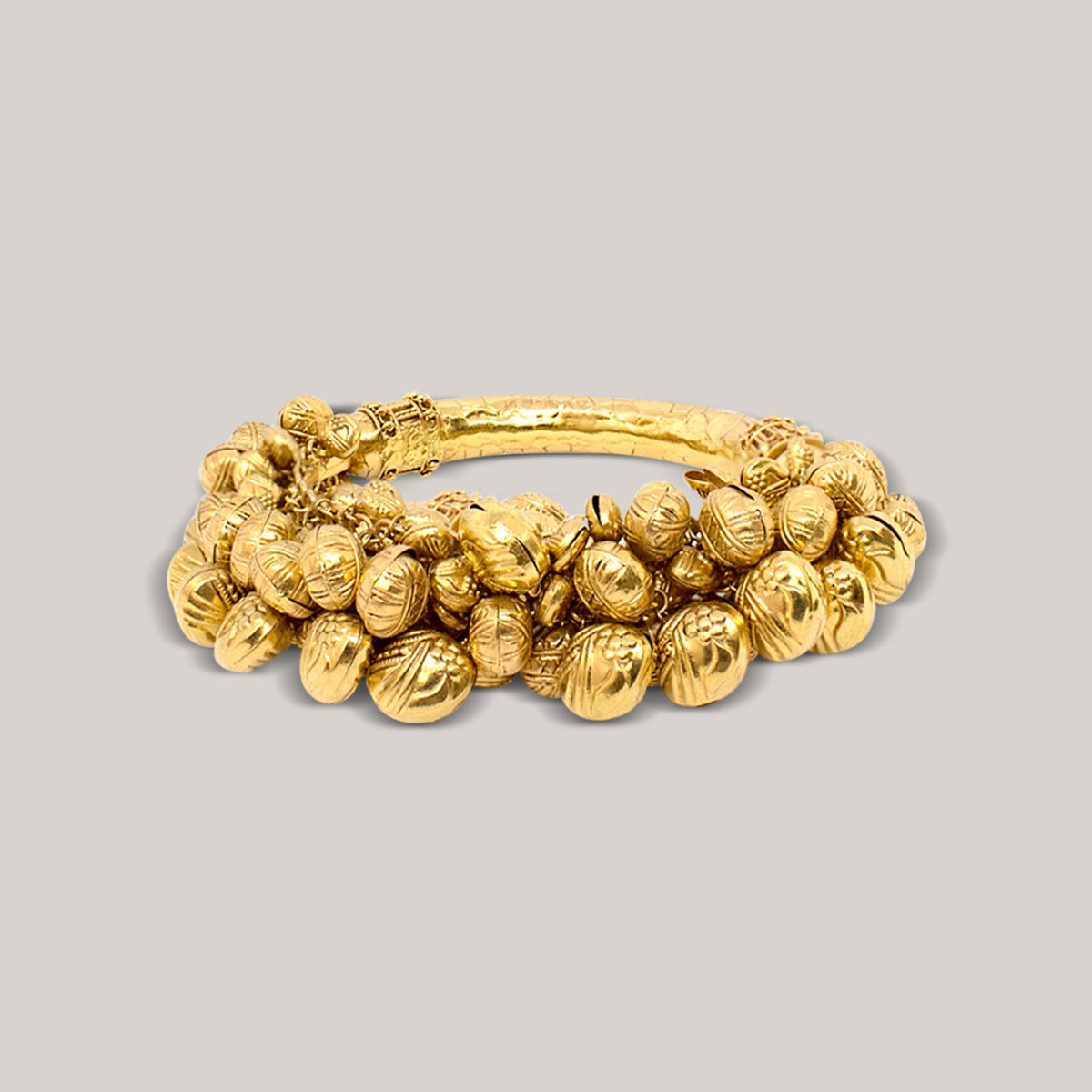 Gajra Floret Gold Bangle