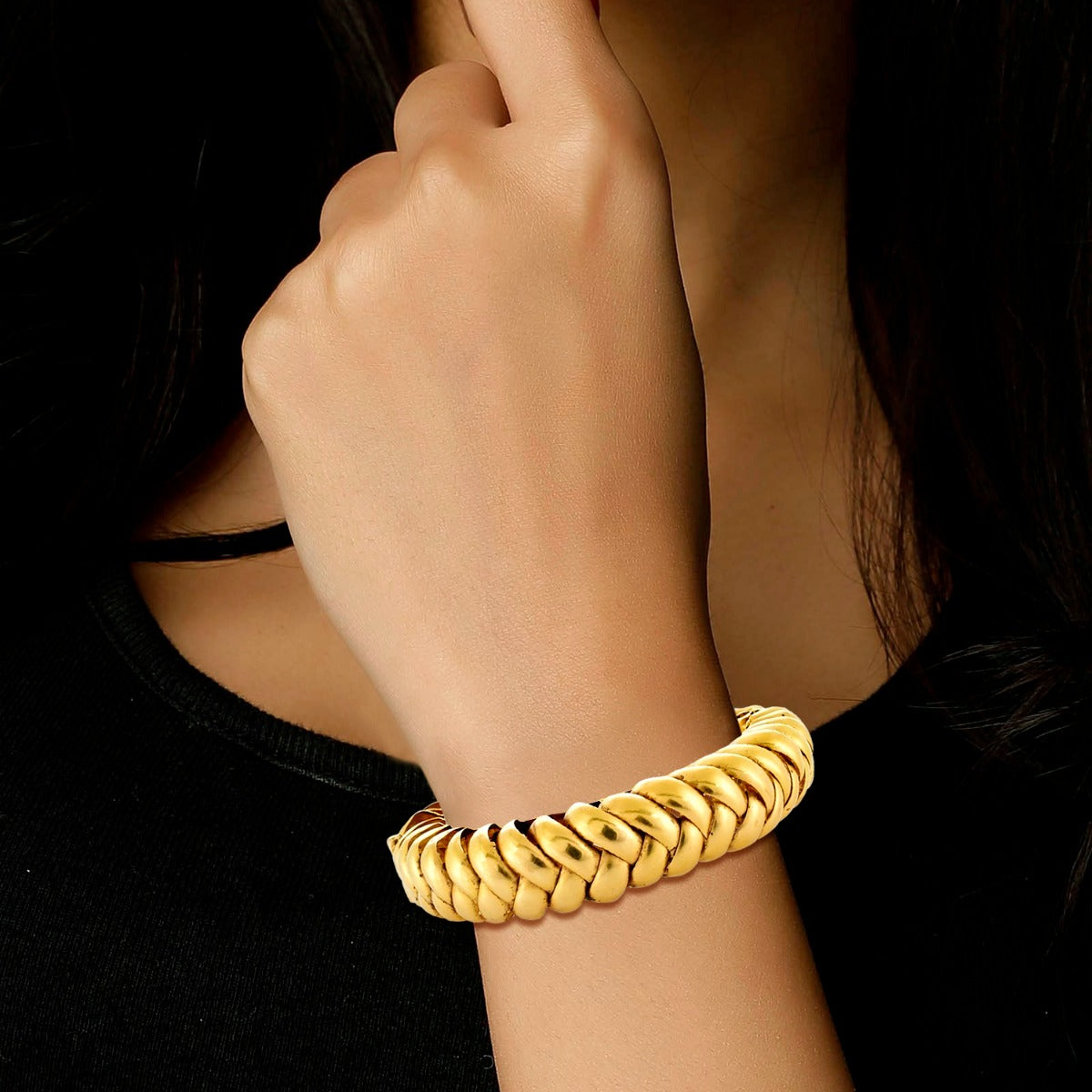 Gold Plait Bangle