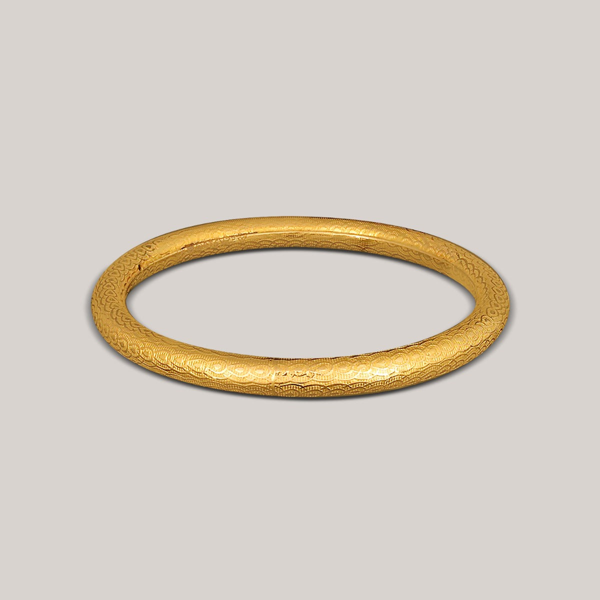 Light Weight Gold Bangle