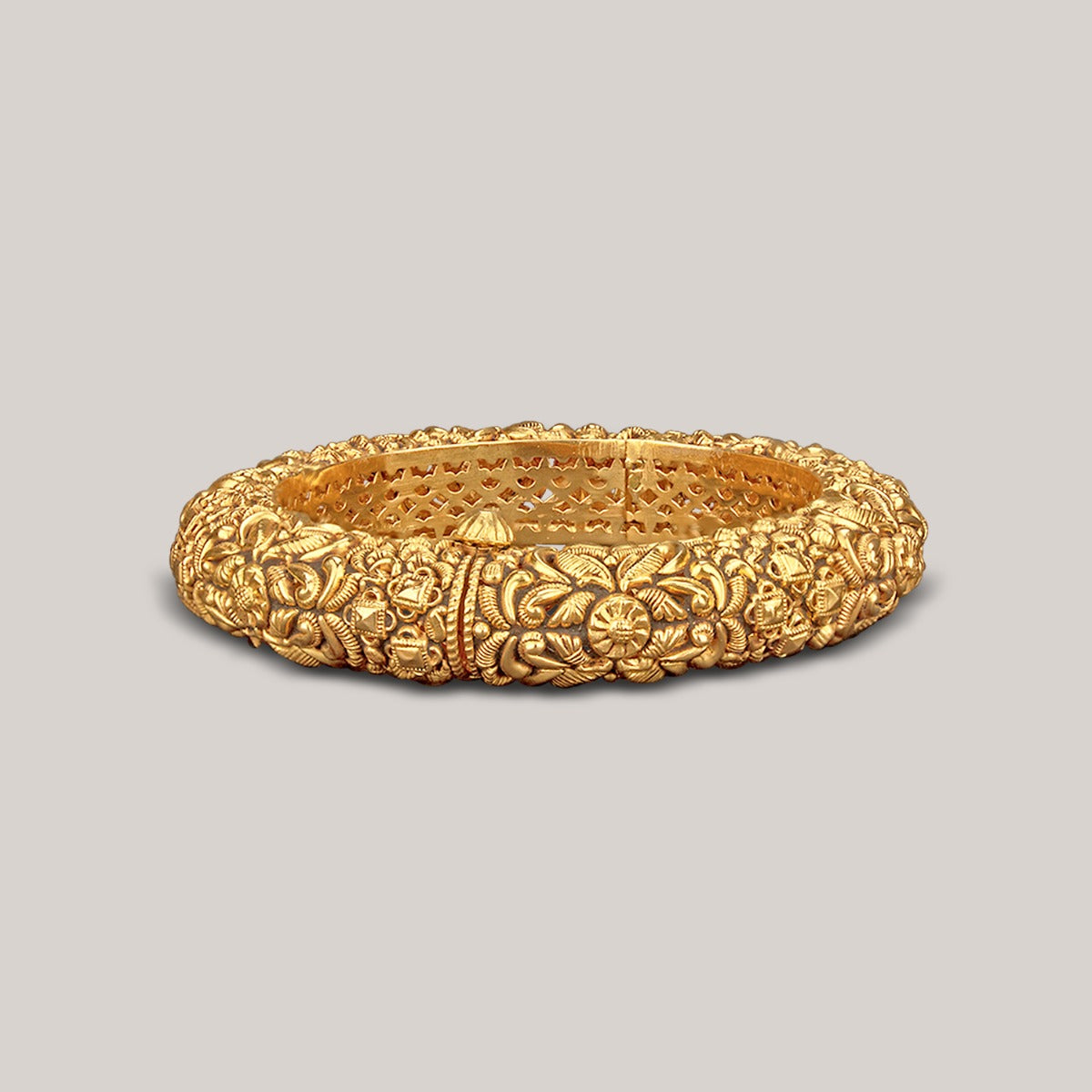 Nature Things Gold Bangle