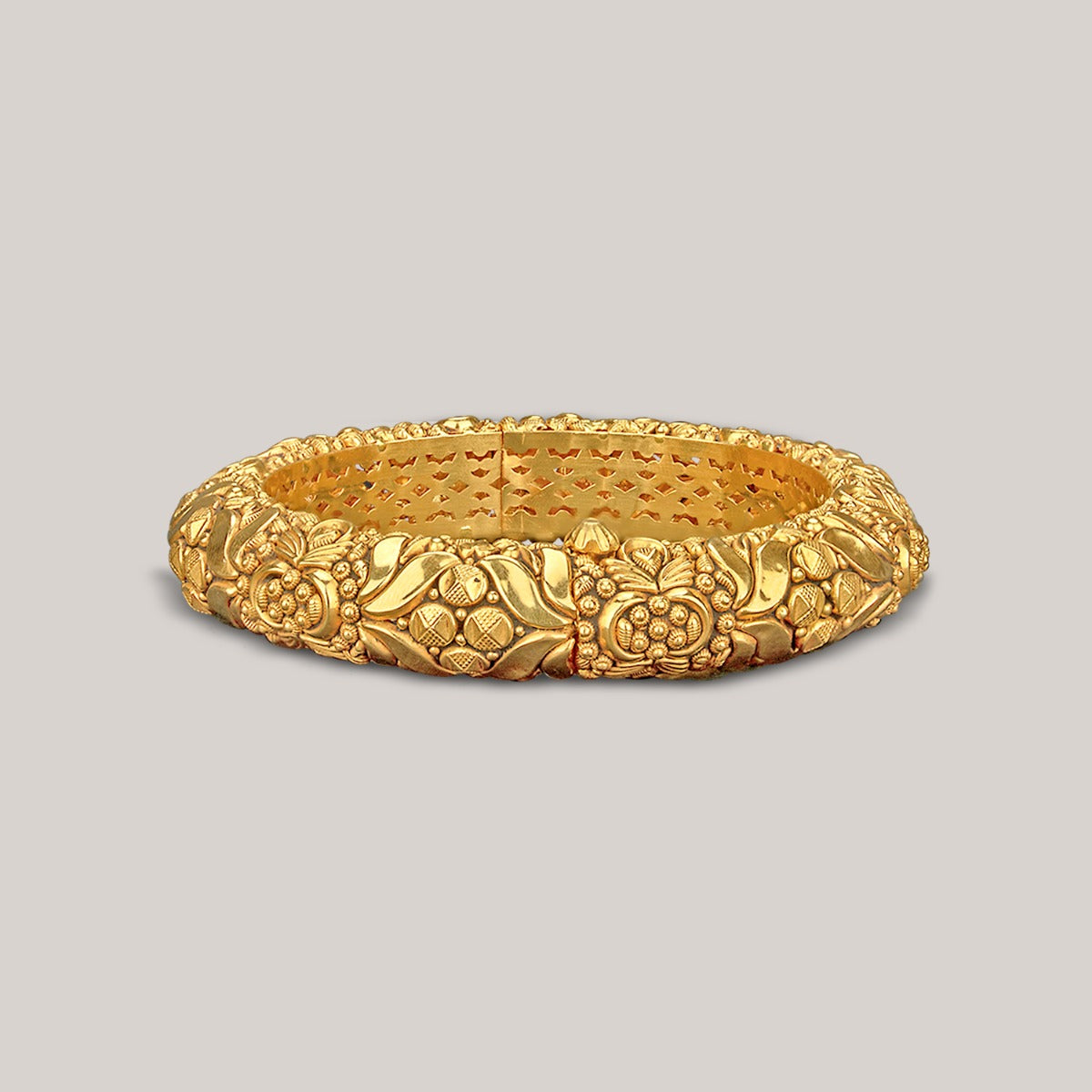 Mehndi Design Gold Bangle