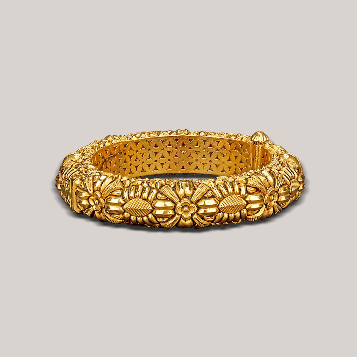 Leafy Floret Gold Bangle