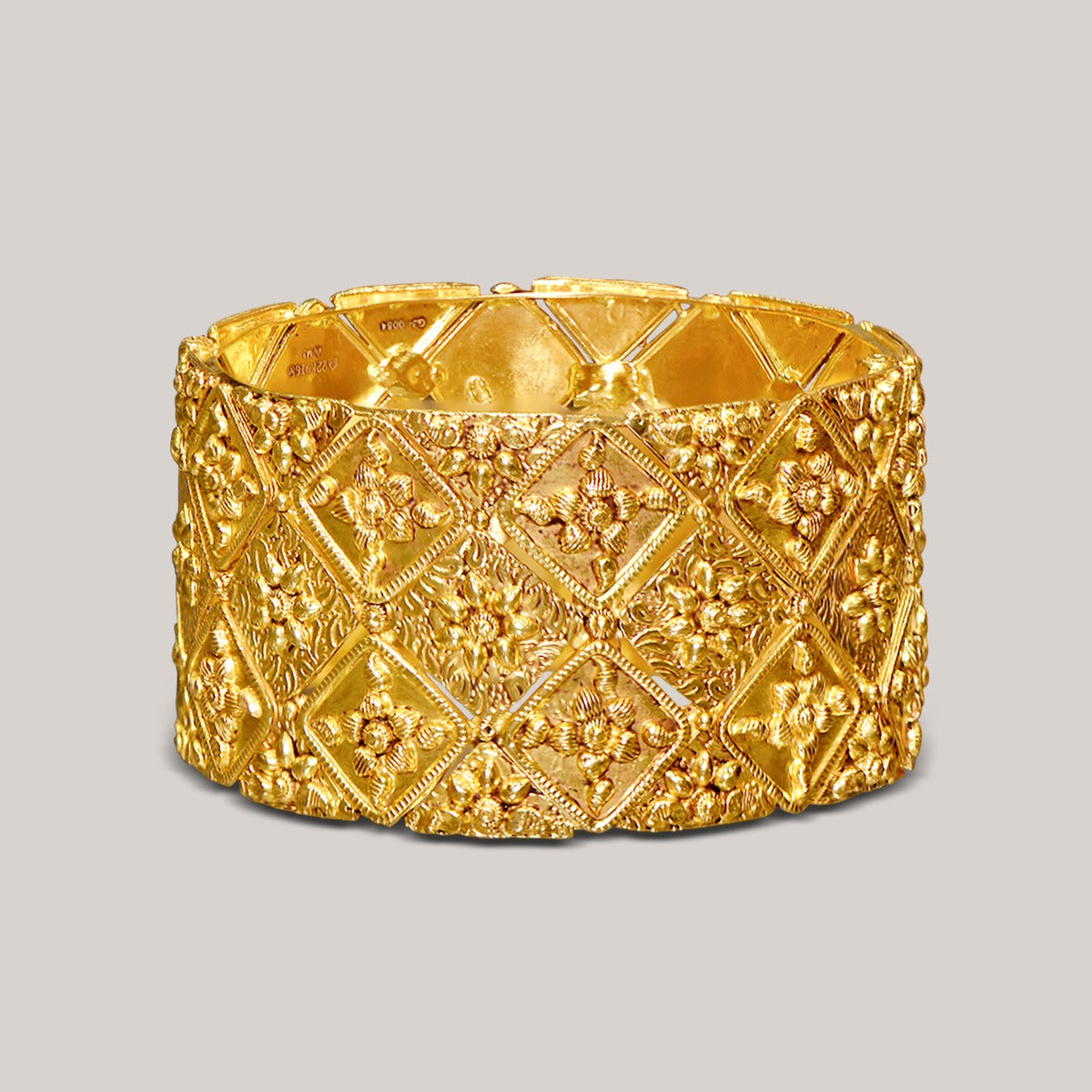 Box Floral Openable Gold Bangle
