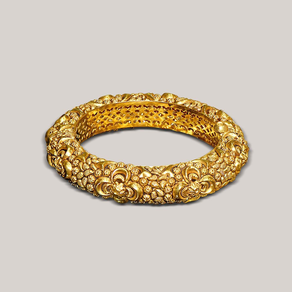 Concave Floral "Thalaivi" Gold Bangles