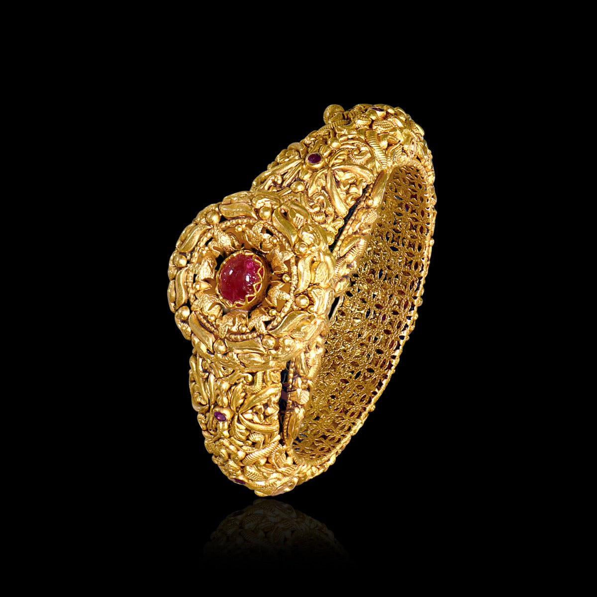 Traditional Gold Red Dot Bangle