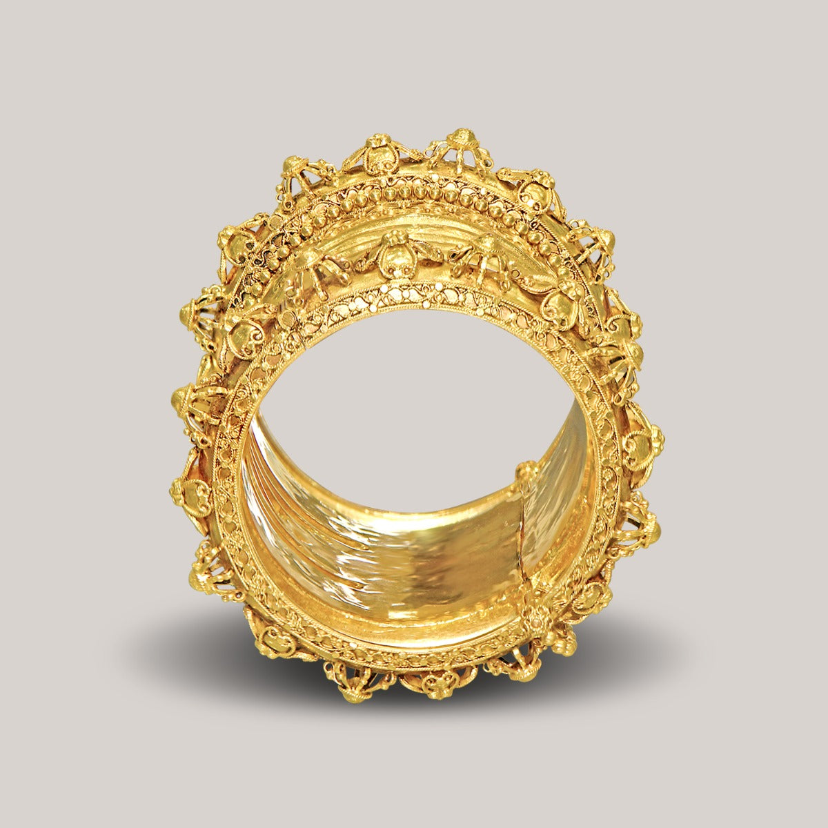 Intricate Ringed Long Gold Kadaa