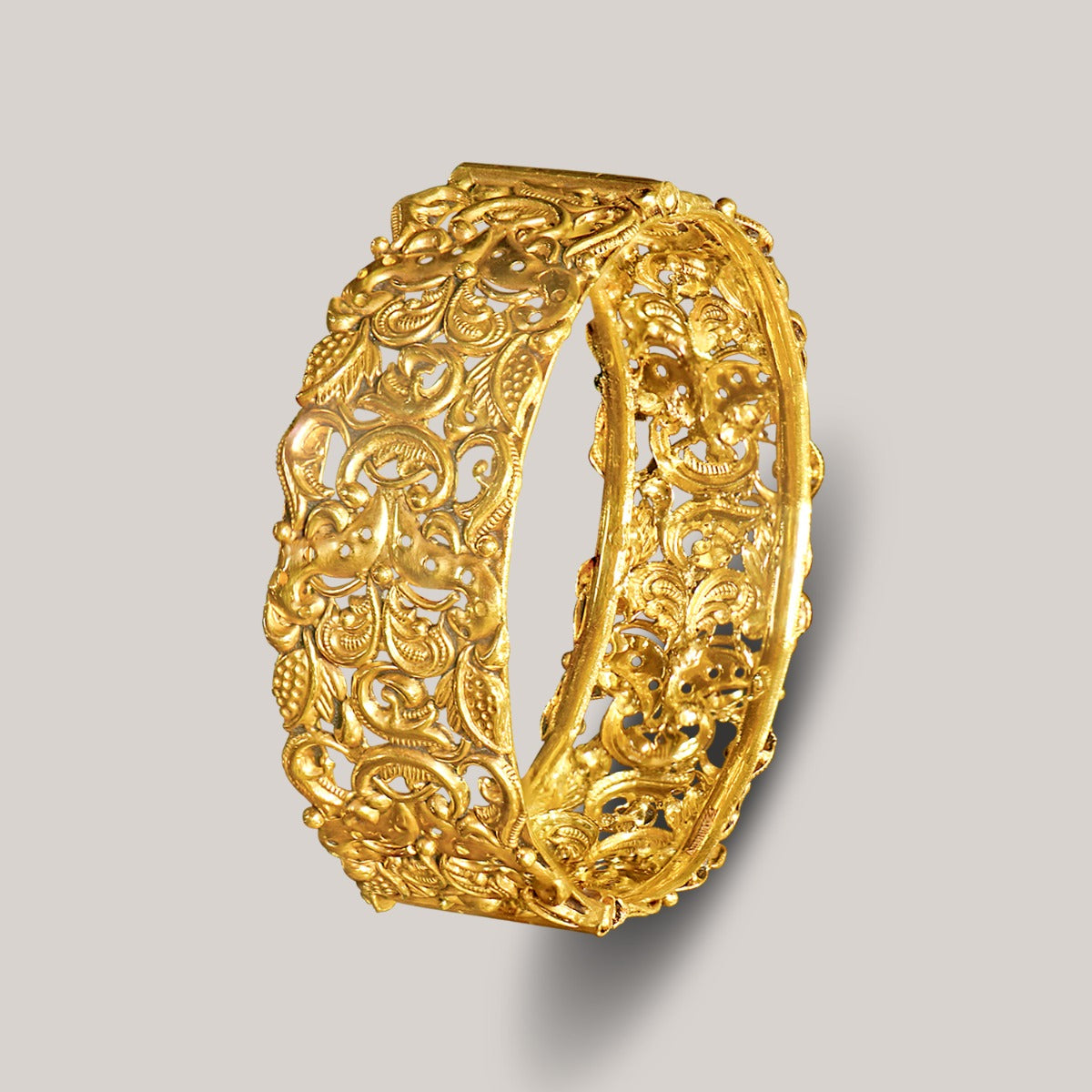Shruby Lillies Gold Bangle Set