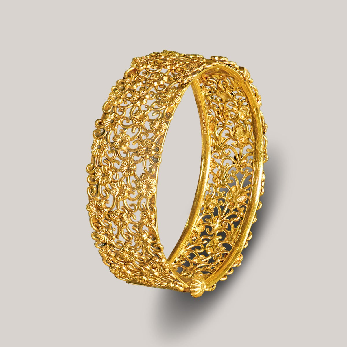 Puffed Flower Gold Bangle Set