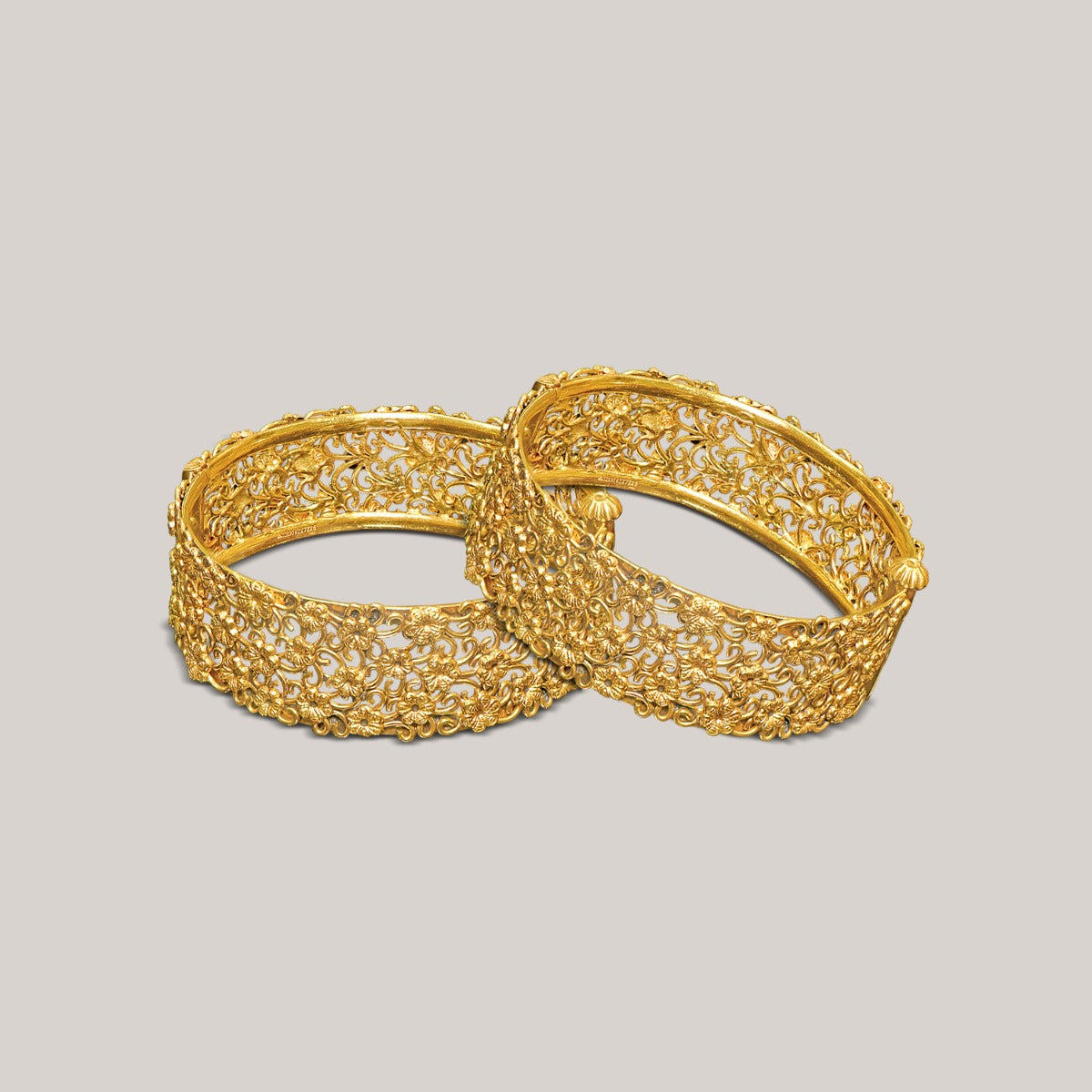 Puffed Flower Gold Bangle Set
