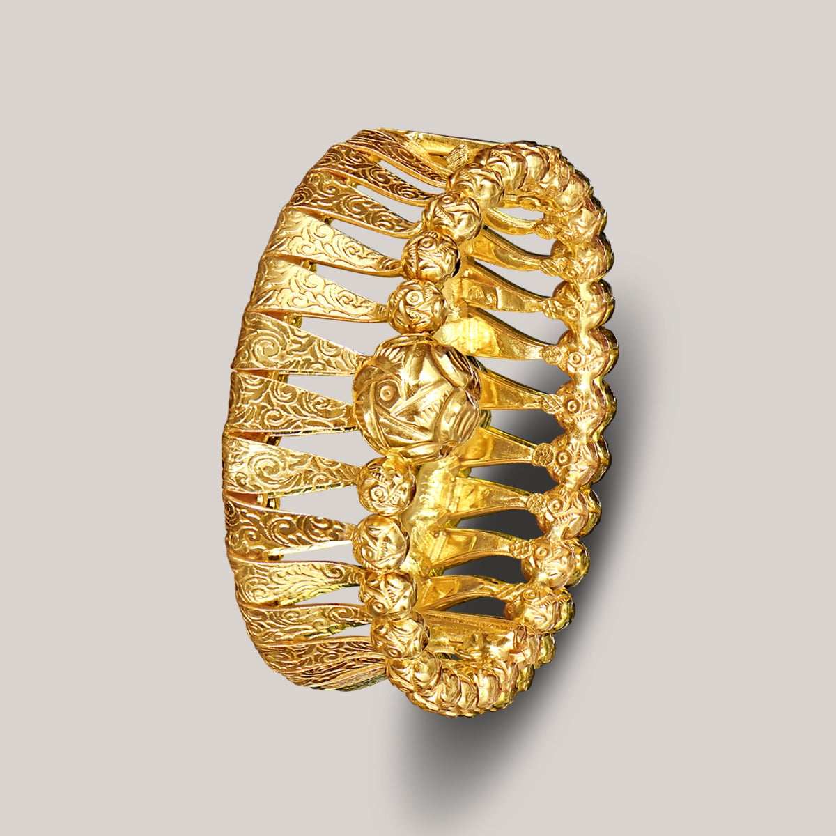 Unique Gold Ball Bangle
