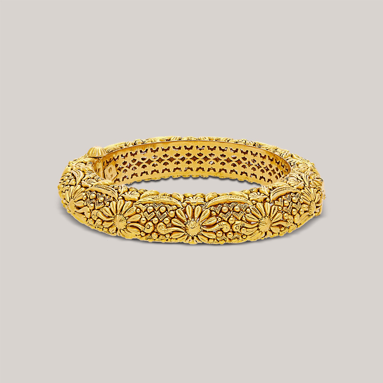 Tarika Gold Bangle