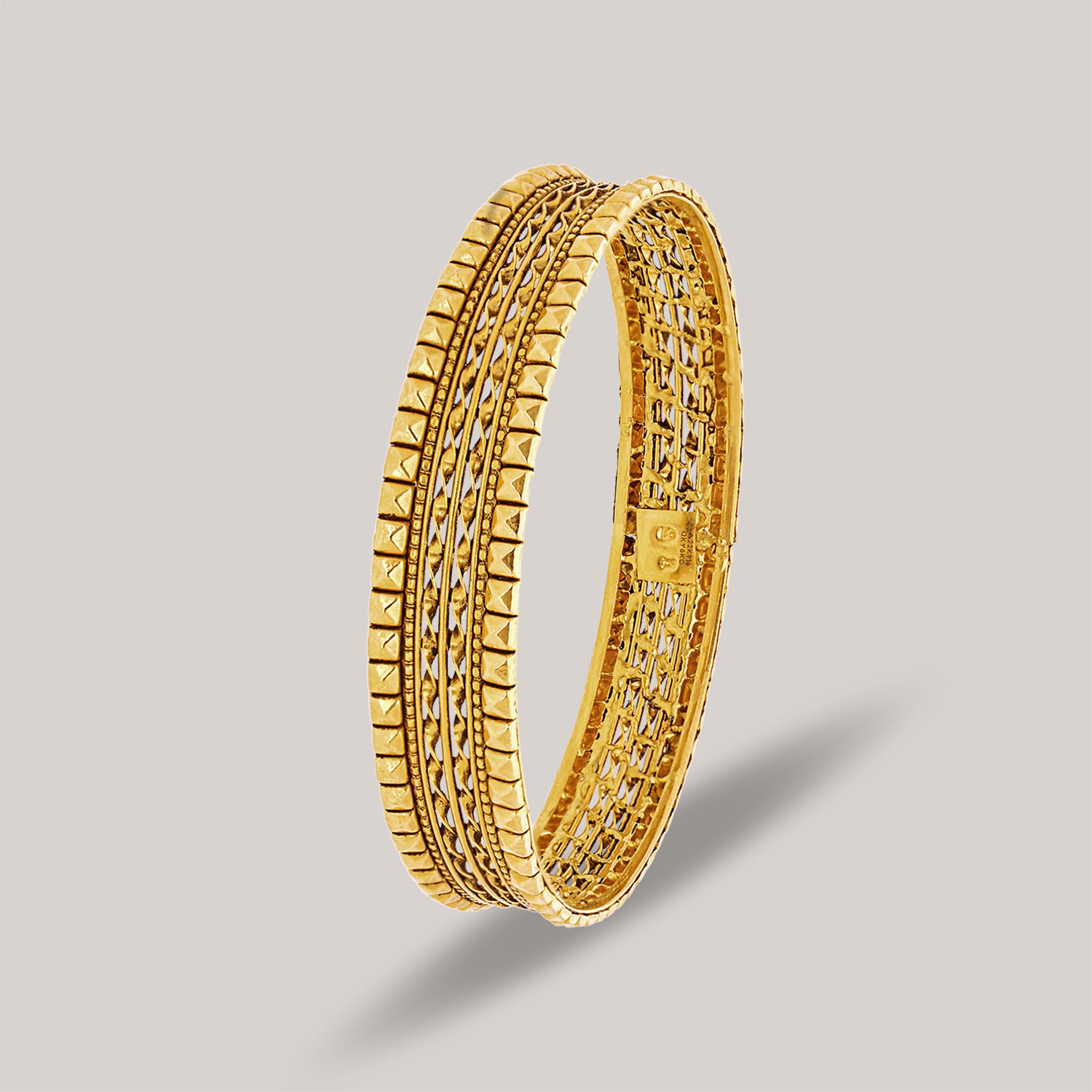 Chameli Gold Bangle