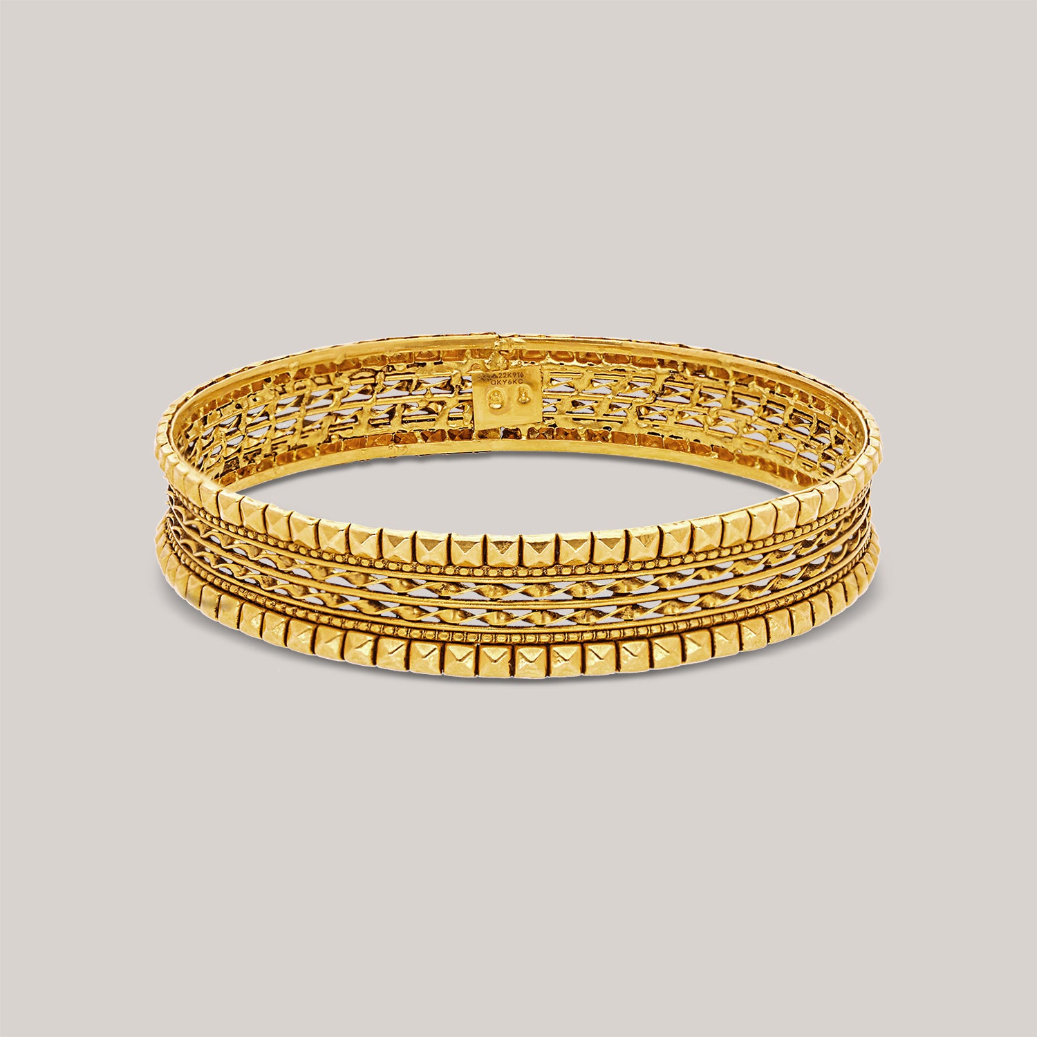 Chameli Gold Bangle