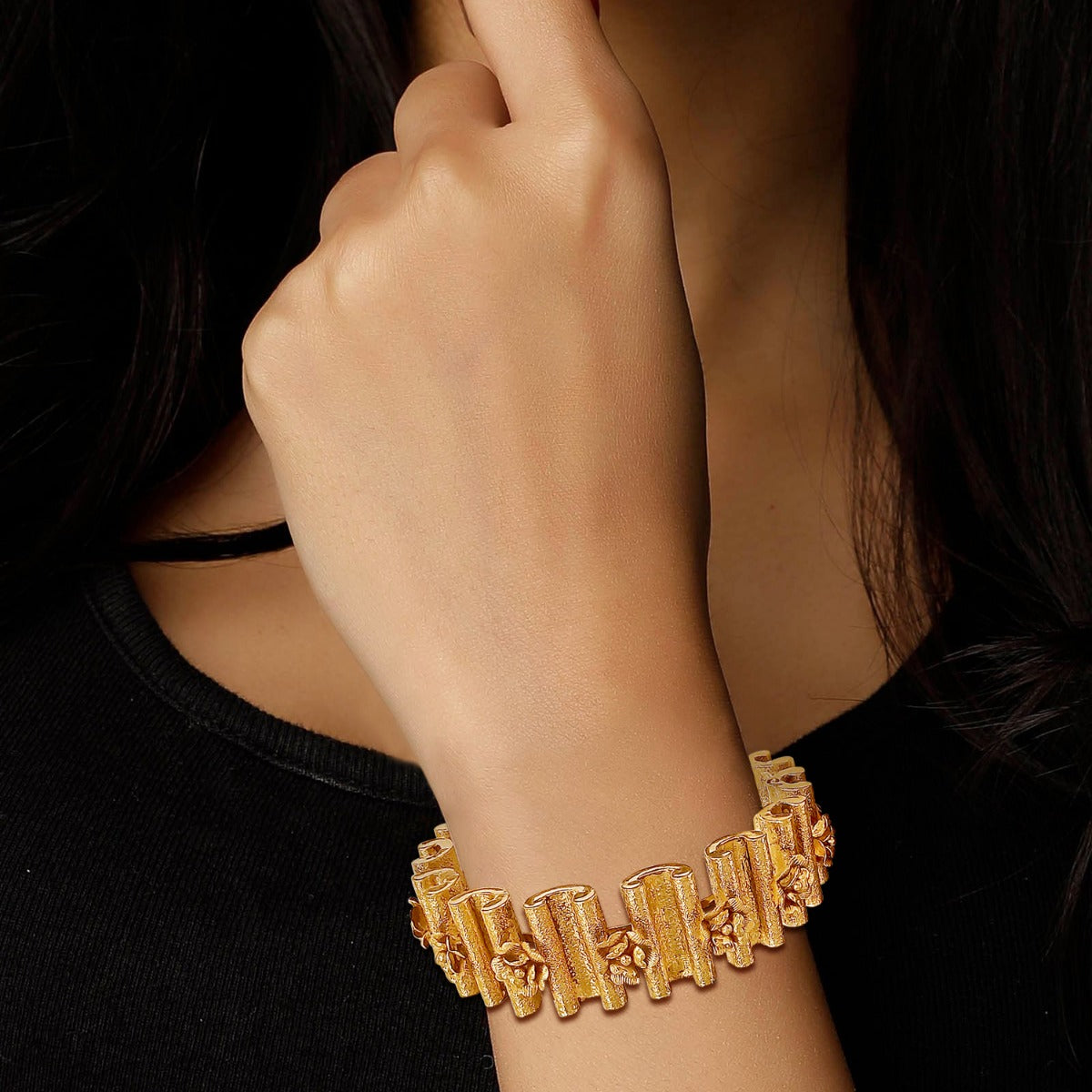 Gardenia Gold Bangle Set