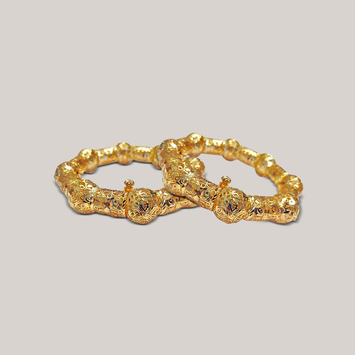 Lydia Cutout Gold Bangle Set