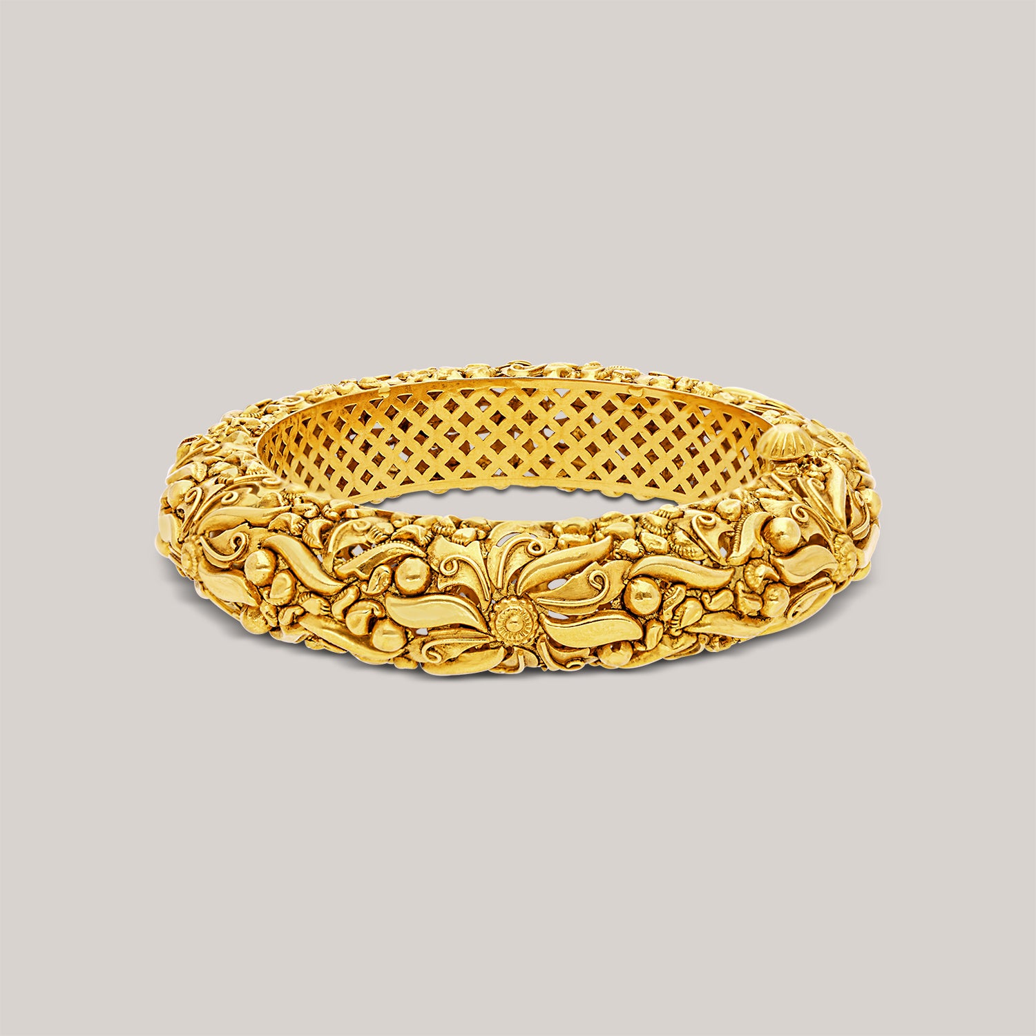 Nalin Gold Bangle