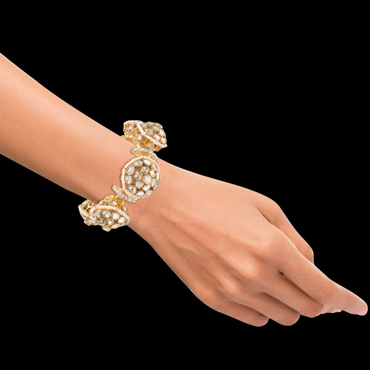 Glittering Florid Polki Bangle Set
