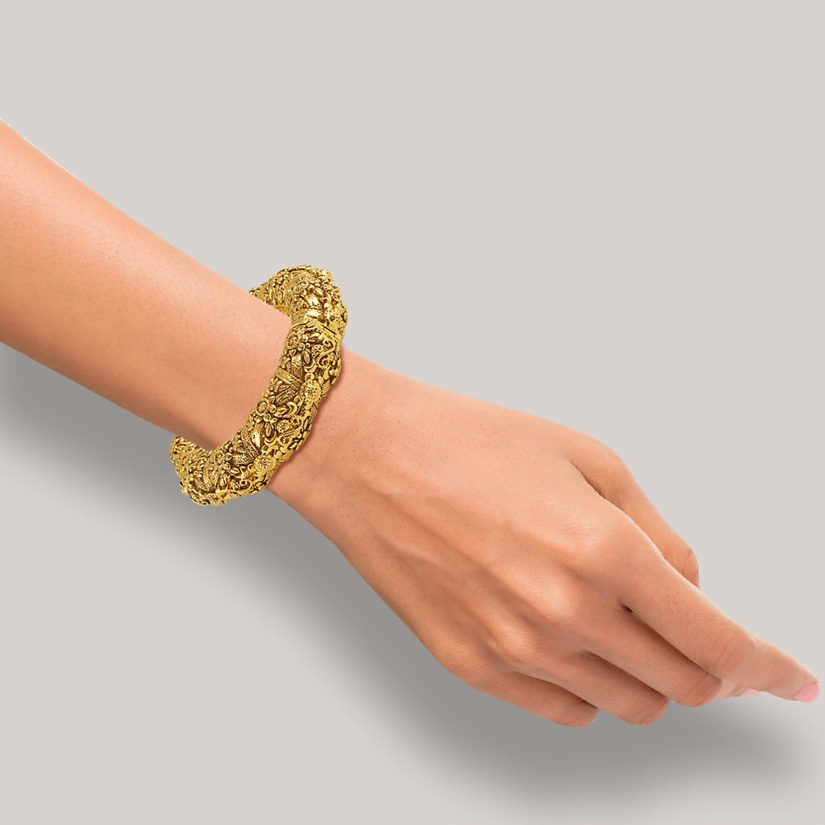 Lattice Iconic Gold Bangle