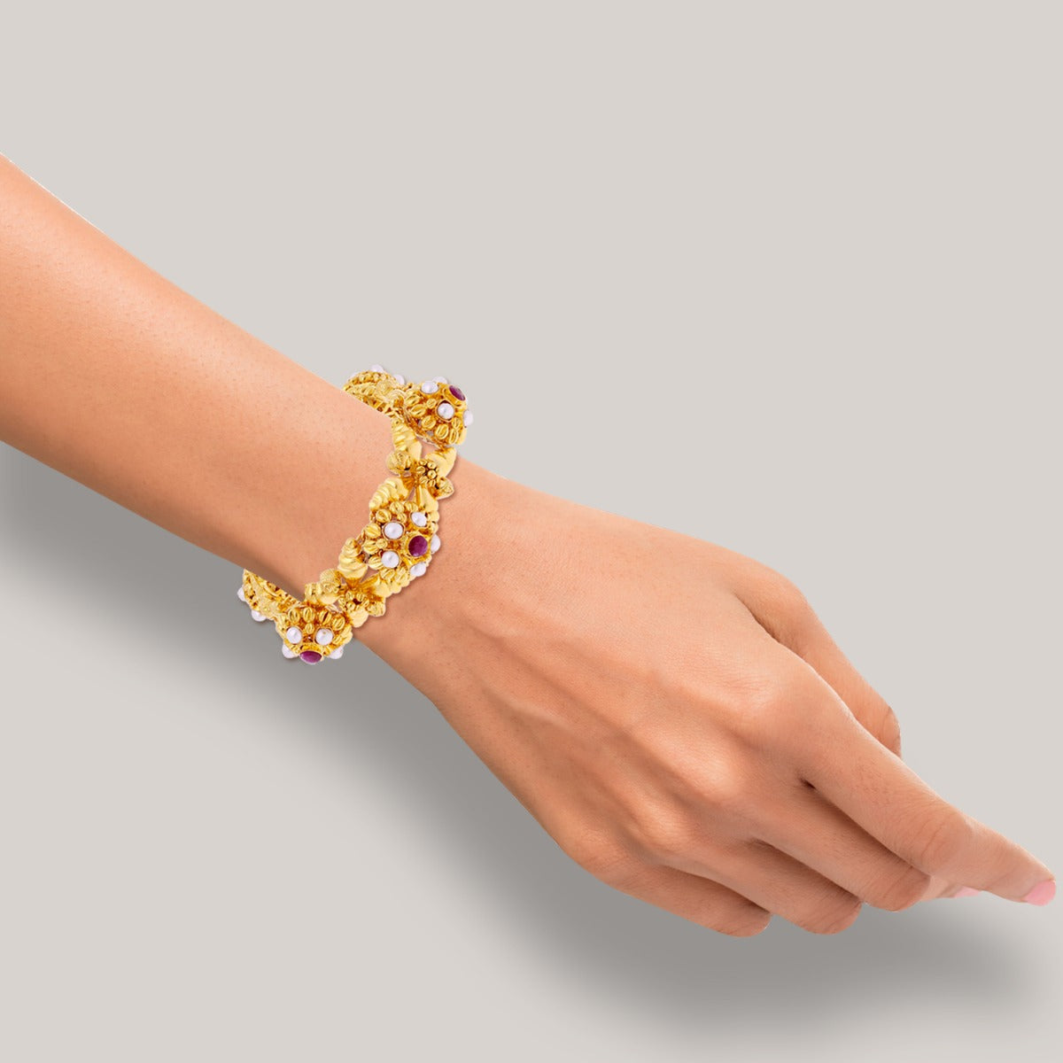 Ruby Gondola Gold Bangle