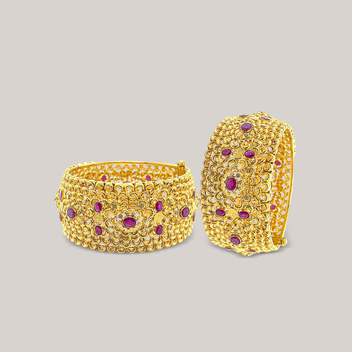 Ruby Petoncle Gold Bangle Set