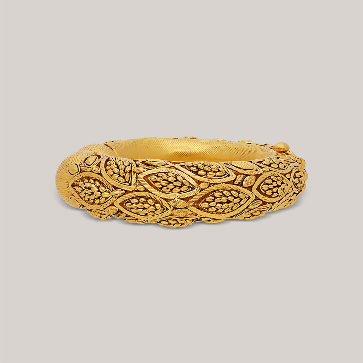 Richana Gold Bangle