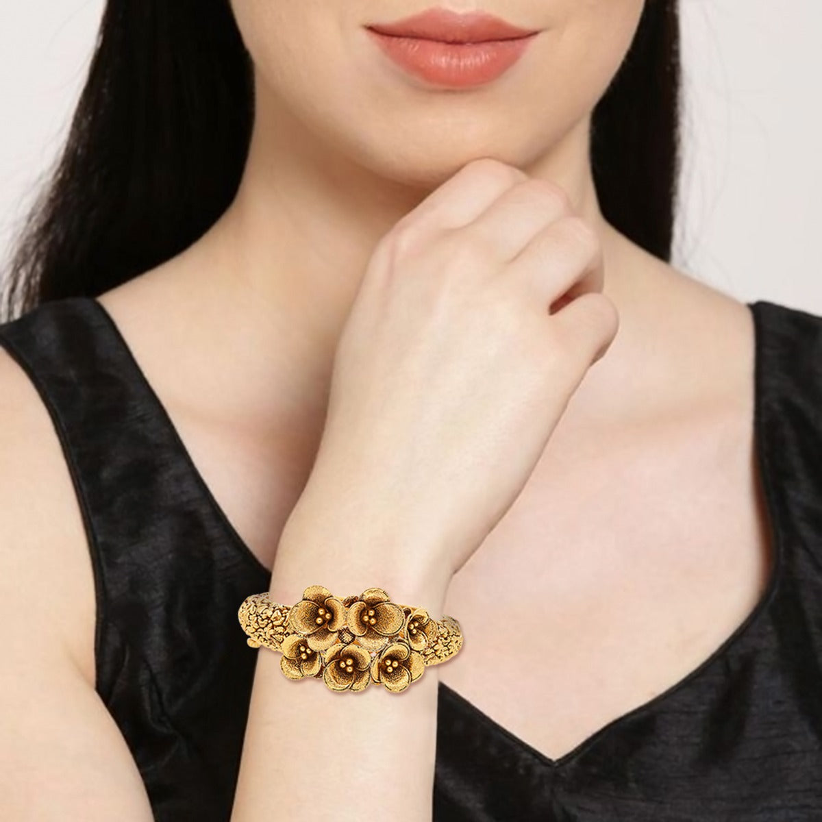 Golden Folds Regal Bangle
